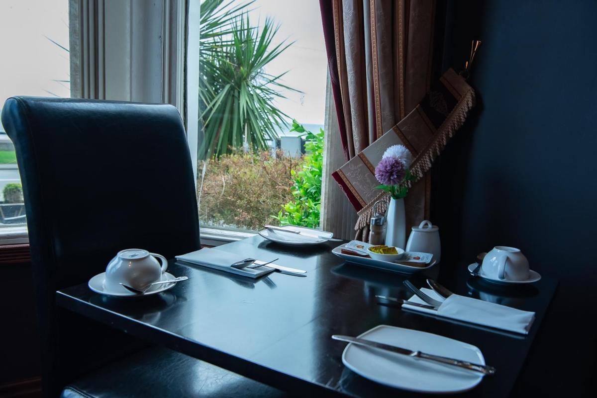 Promenad Bed & Breakfast Лландидно Екстер'єр фото
