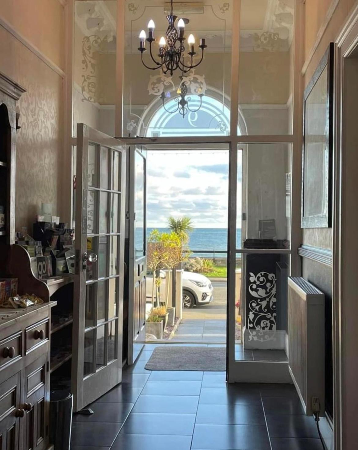 Promenad Bed & Breakfast Лландидно Екстер'єр фото